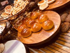-巴黎贝甜(大宁国际商业广场店)