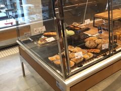 面包甜点陈列柜-巴黎贝甜(熙悦汇店)