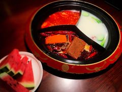 -巴邑火锅·夜宵(港隆广场店)
