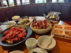 -隔壁老王·家常云南菜(花巷店)