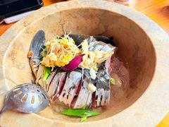 -云朵小院·石锅鱼·野生菌餐厅(蒗放店)