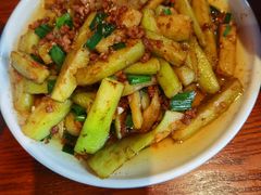 -唐师傅湘西名菜馆(武陵路店)