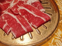 -猪啊牛呀羊啊铜盘烤肉(正大广场店)