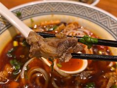 -粉吖吖·邵阳米粉(体育西路店)