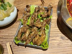 -隐樂門·活牛蛙火锅酒馆