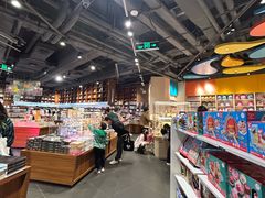 -阅·潮Readzone(珠海华发商都店)