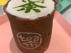 饼干杯奶盖茶-茶是一枝花泡茶店