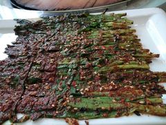 烤韭菜-名羊天下陕北横山铁锅炖羊肉(博文路店)
