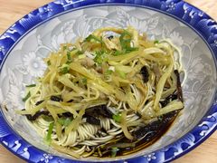 -陀块头面馆(梅岭南路店)