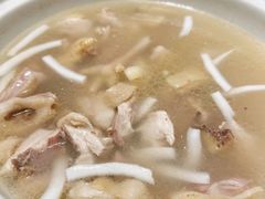 -龙泉人椰子鸡(龙昆南总店)