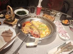 -辣伍鲜毛肚老火锅(元一店)
