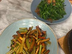 -鹿港小镇(霄云店)