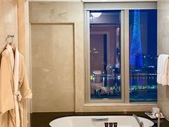 -广州富力丽思卡尔顿酒店