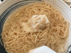 -白天鹅宾馆·月兔吧