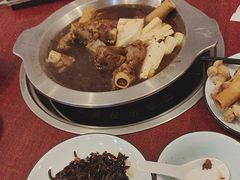 -聚首堂·特色小吃·肘子(什刹海德胜门店)