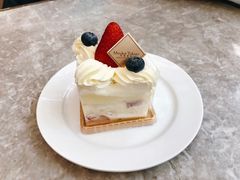 草莓奶油-布歌东京(金融街购物中心店)
