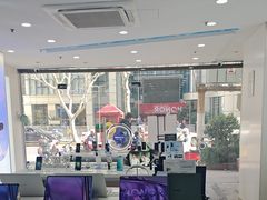-荣耀授权专卖店(黄浦浙江中路店)