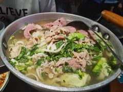 -全牛匠·乐山跷脚牛肉(西单华威约饭街店)