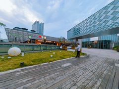 -宝龙城(杭州滨江店)