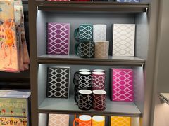 -乐蓬马歇百货公司(Rive Gauche)