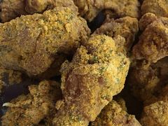 -BHC炸鸡(明洞总店)