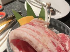 -嘿嘟嘟·肋条烧肉放题(爱融荟城店)