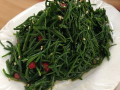 -苏莱特色牛骨滩羊手抓馆(长城东街总店)