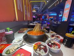 -钢管厂五区小郡肝串串香(滨江店)