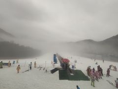 -大别山南武当滑雪场