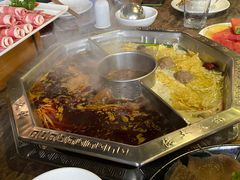 -佬土鹅肠火锅(中建大观店)