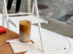 -Line 咖啡(石厦花园店)