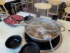 -闽粤一牛潮汕牛肉火锅