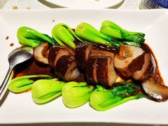 -梅龙镇酒家(南京西路总店)