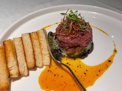 牛肉塔塔配牛油果黑橄榄酱-Solo(衡山路店)