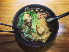 -螺大蛳柳州螺蛳粉·火锅·热干面(西城永捷店)