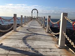 -北戴河碧螺塔海上酒吧公园