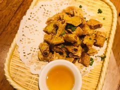腐皮包黄鱼-涌上外婆桥(海宁银泰城店)