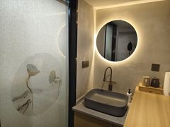 -闲隅江景艺术酒店(解放碑洪崖洞总店)