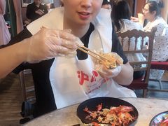 -沪小胖小龙虾(淮海中路旗舰店)