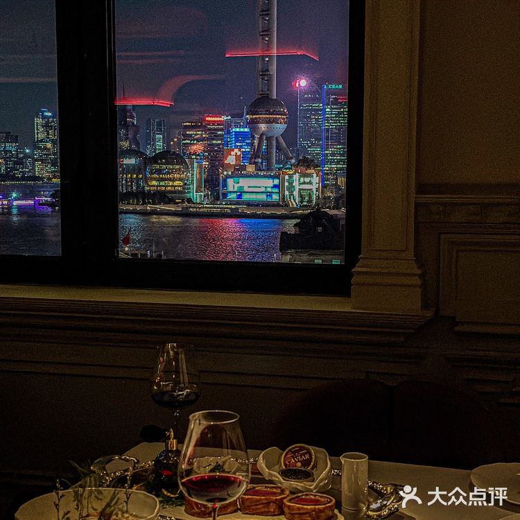 上海拍照|绝美一线江景餐厅！俯瞰浦东！