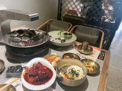 -草家酱蟹炭火烤肉店(珲春南路一店)