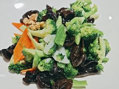 -那家老院子东北菜·饺子·小鸡炖蘑菇(艳华街店)