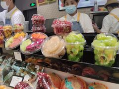 -每日新鲜水果吧(芮欧百货店)