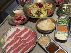 -韩烧牛中牛·甄选黑牛烤肉(黑金店)