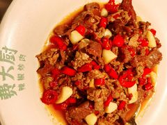 -费大厨辣椒炒肉(高铁吾悦广场店)