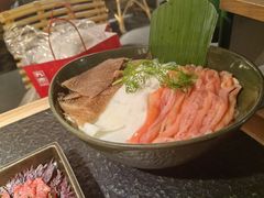 -三出山火锅(南京万象天地店)