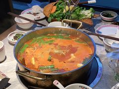 -野山舂·贵州现舂酸汤牛肉(民生路店)