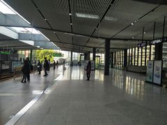 -黄浦路(地铁站)