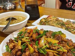 -鲁南仔·滕州炒鸡(经三路店)