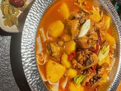 沙湾原始大盘鸡-丝路金桃·新疆菜(徐汇店)